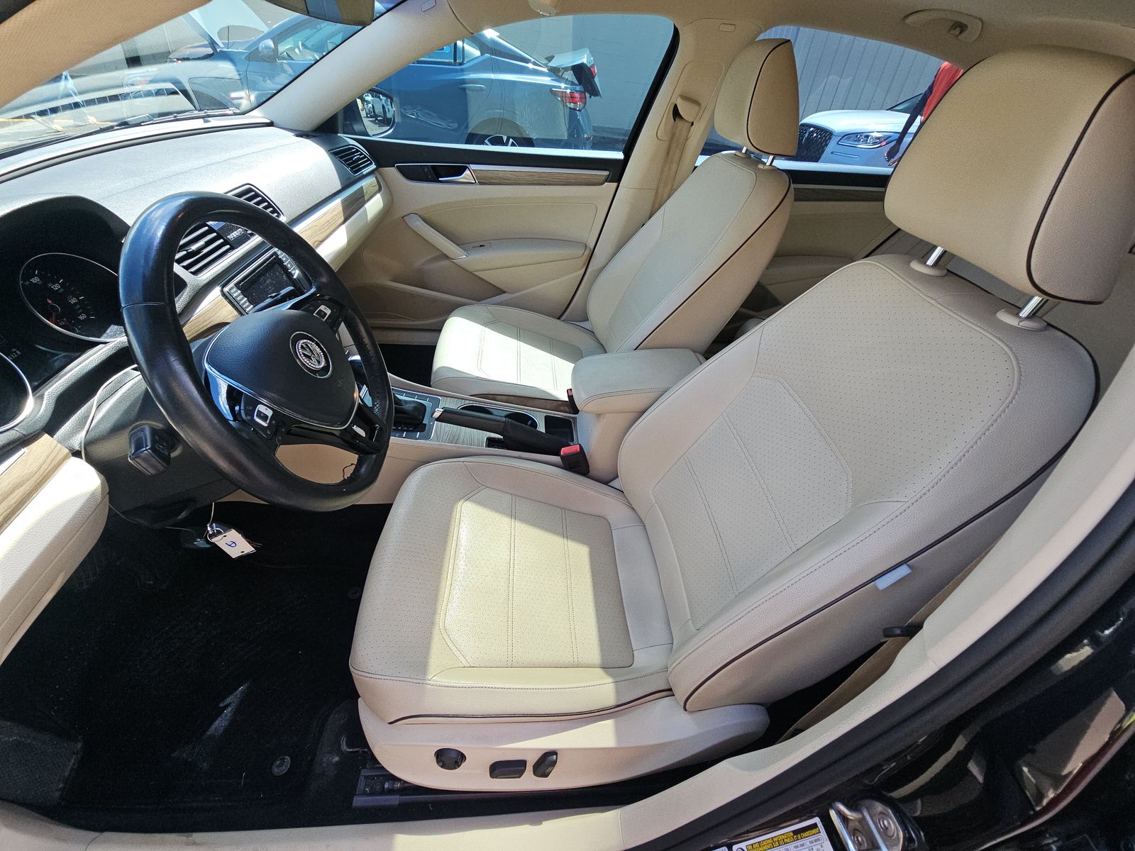 2018 Volkswagen Passat 2.0T SE FWD