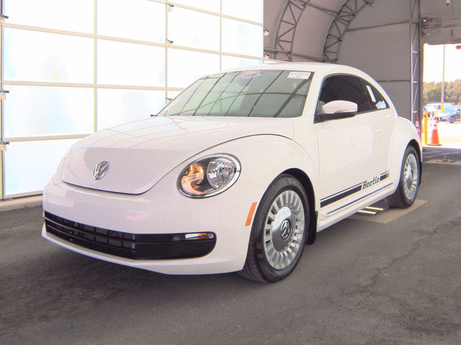 2014 Volkswagen Beetle 2.5L FWD