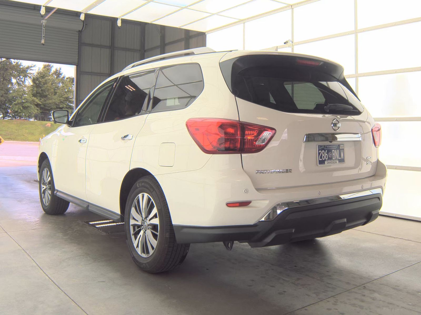2020 Nissan Pathfinder SL AWD