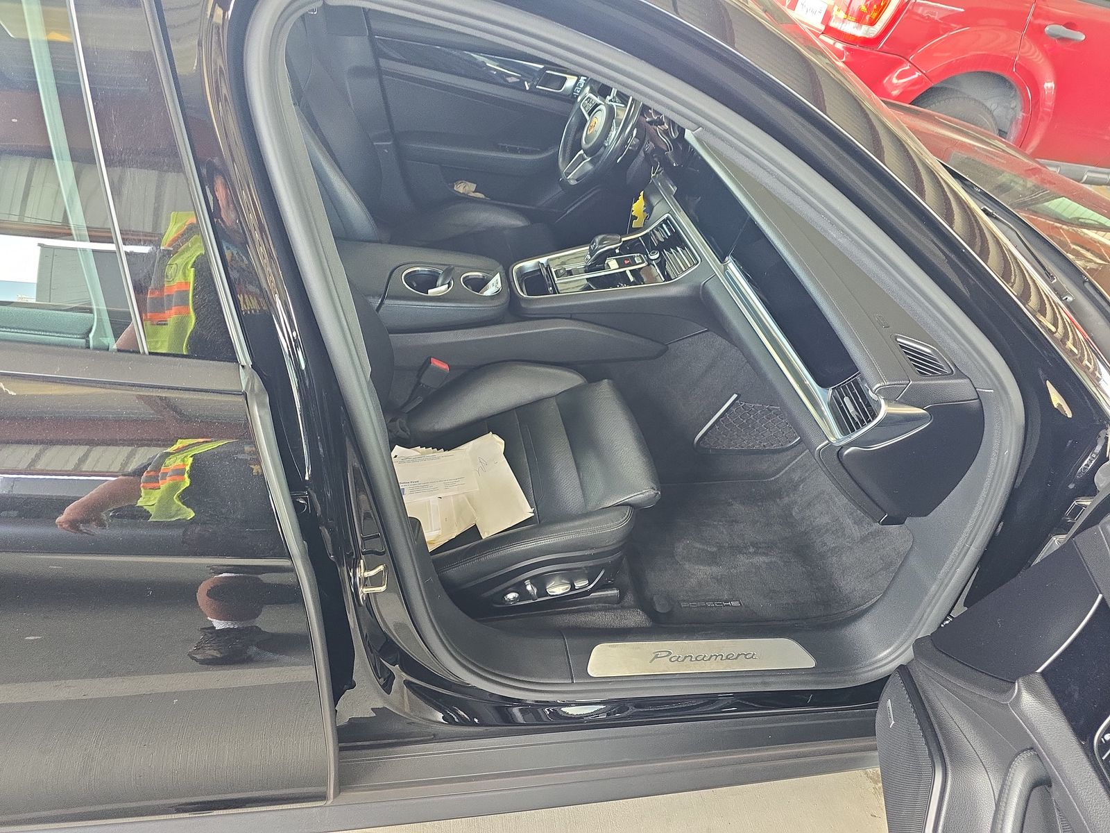 2018 Porsche Panamera Base RWD