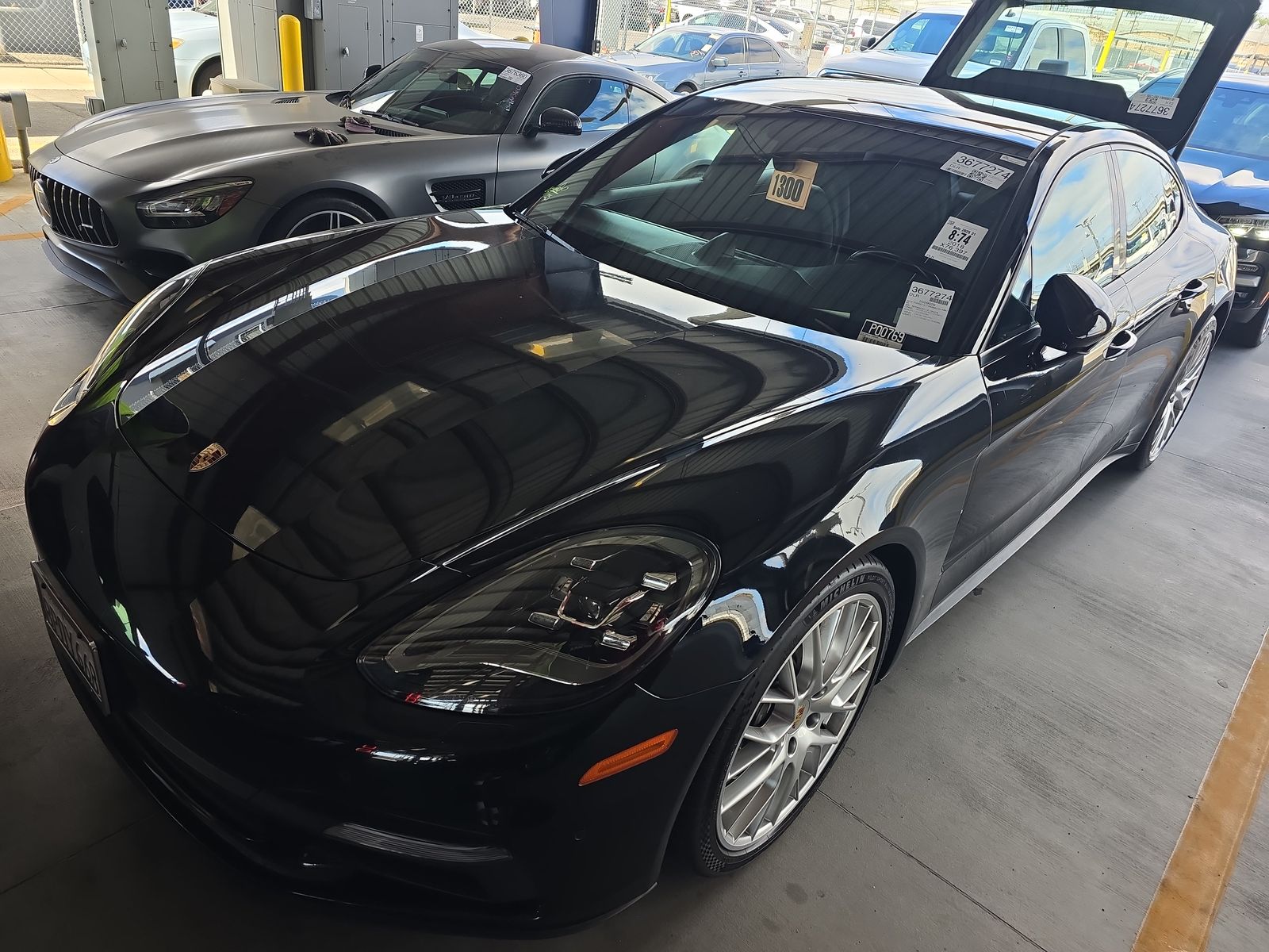 2018 Porsche Panamera Base RWD