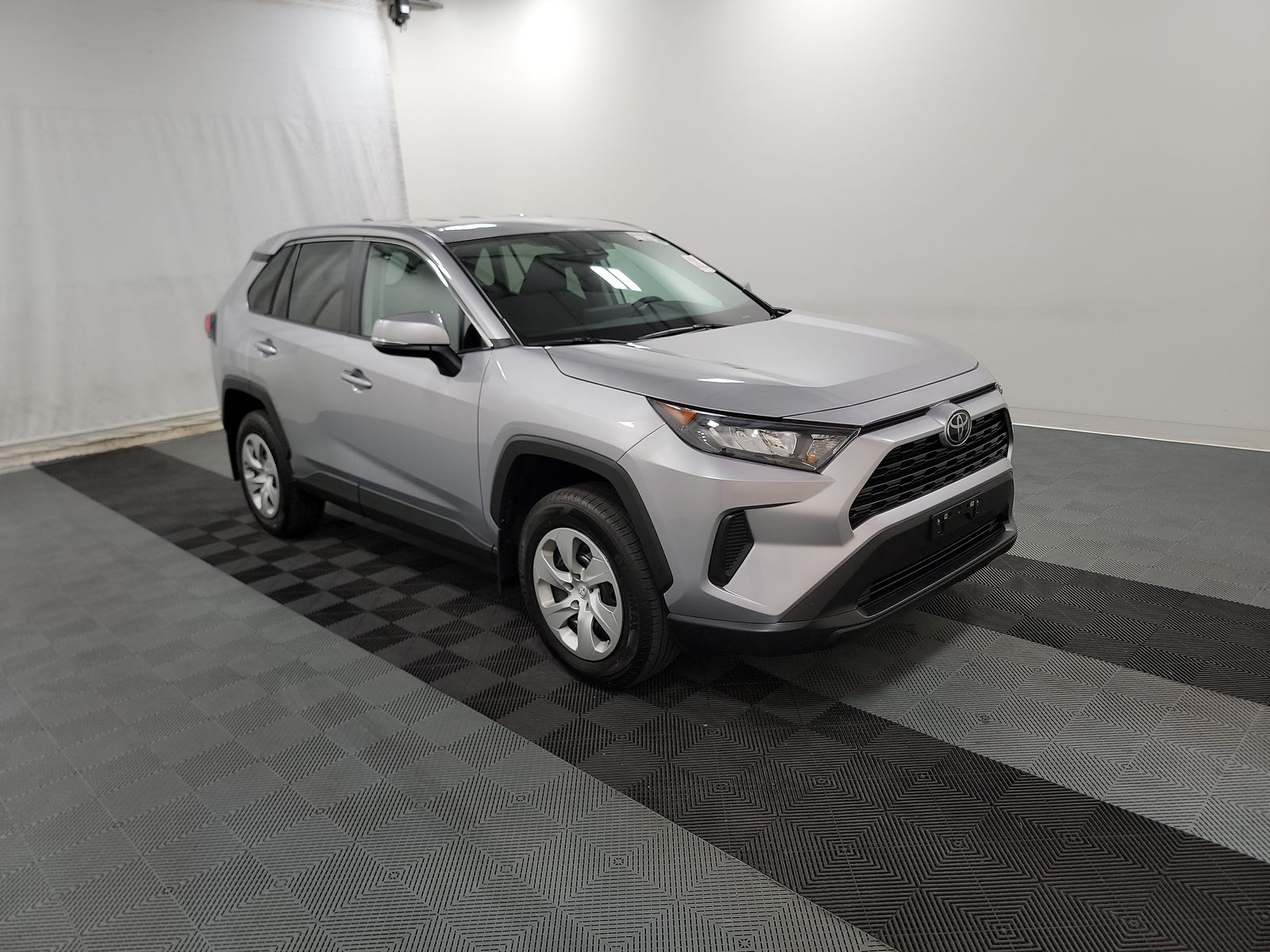 2022 Toyota RAV4 LE AWD