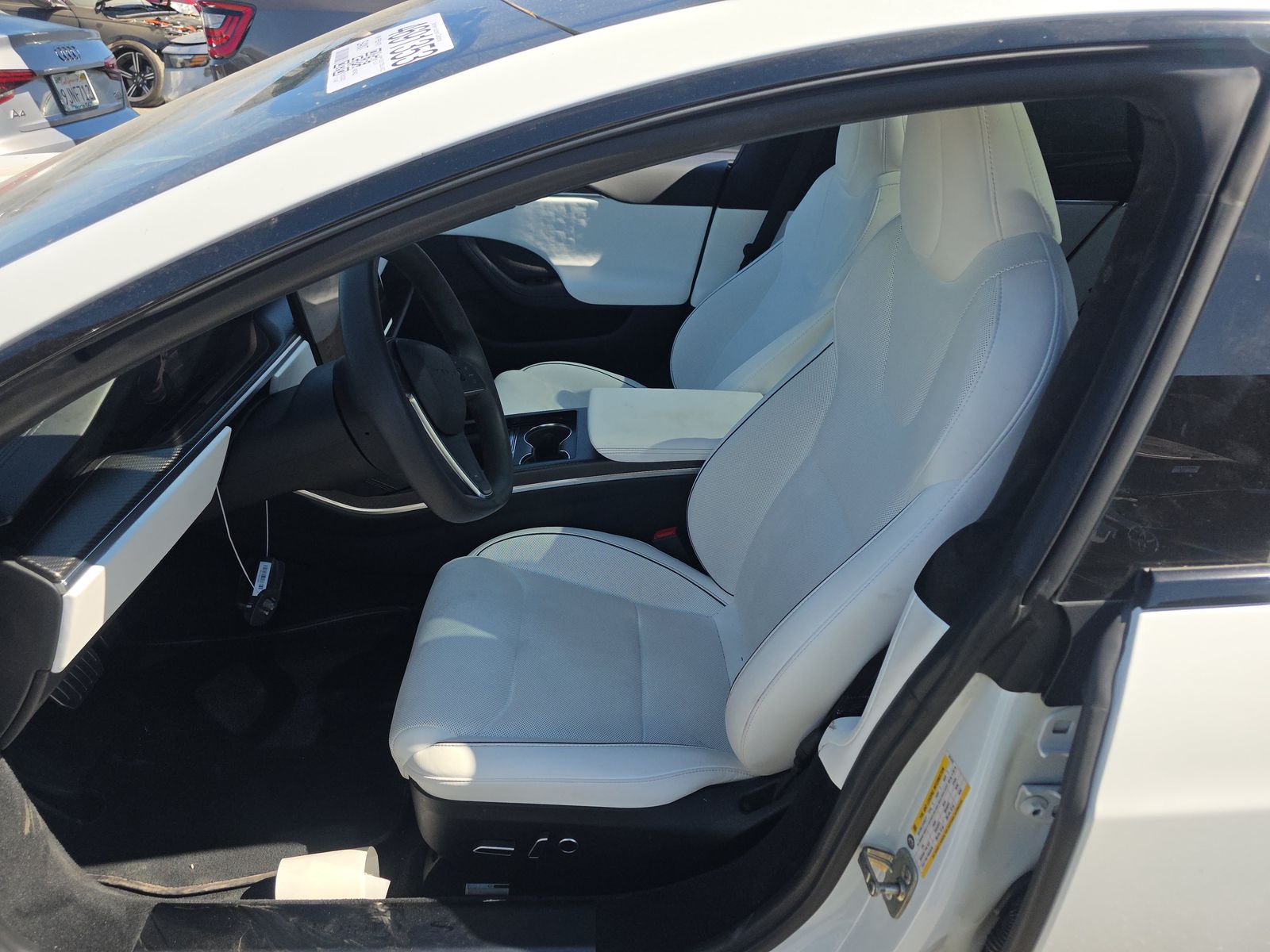 2023 Tesla Model S Plaid AWD