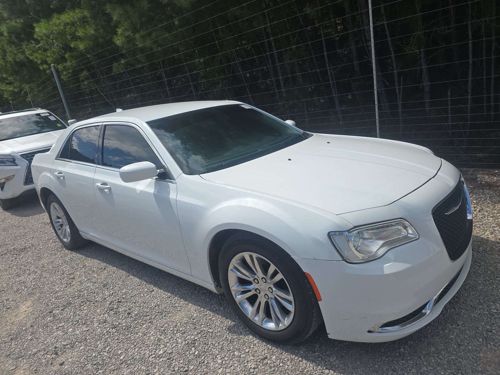 2019 Chrysler 300 Touring L RWD