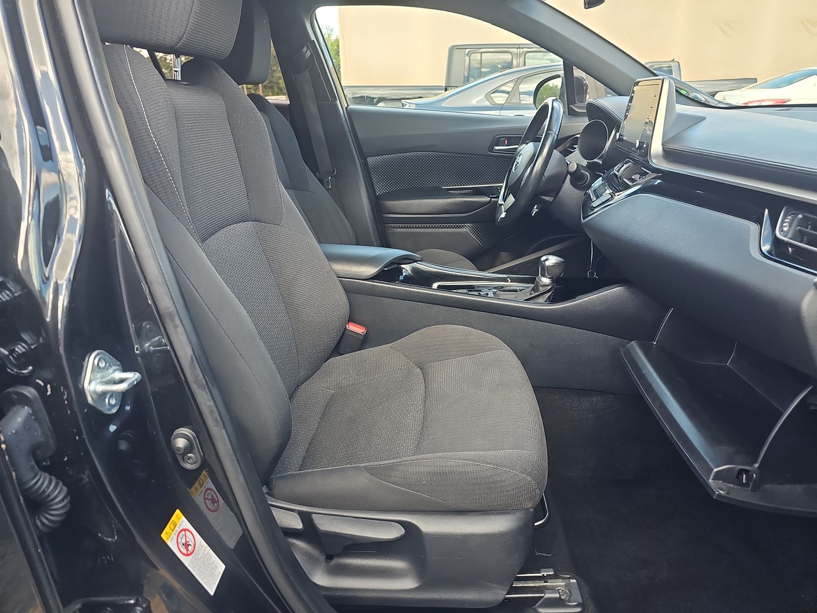 2019 Toyota C-HR XLE FWD