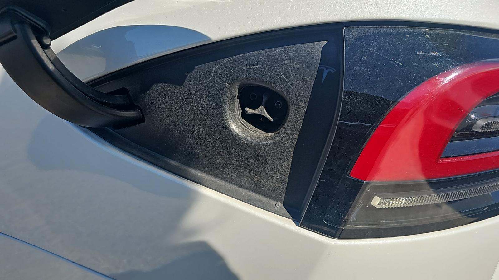 2023 Tesla Model S Plaid AWD