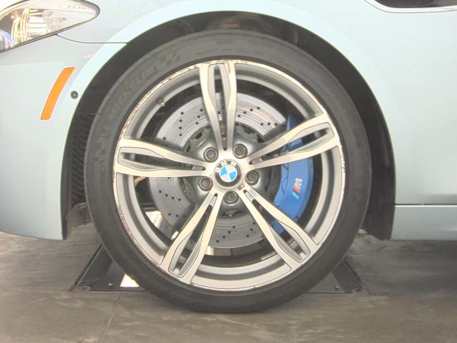 2013 BMW M5 Base RWD