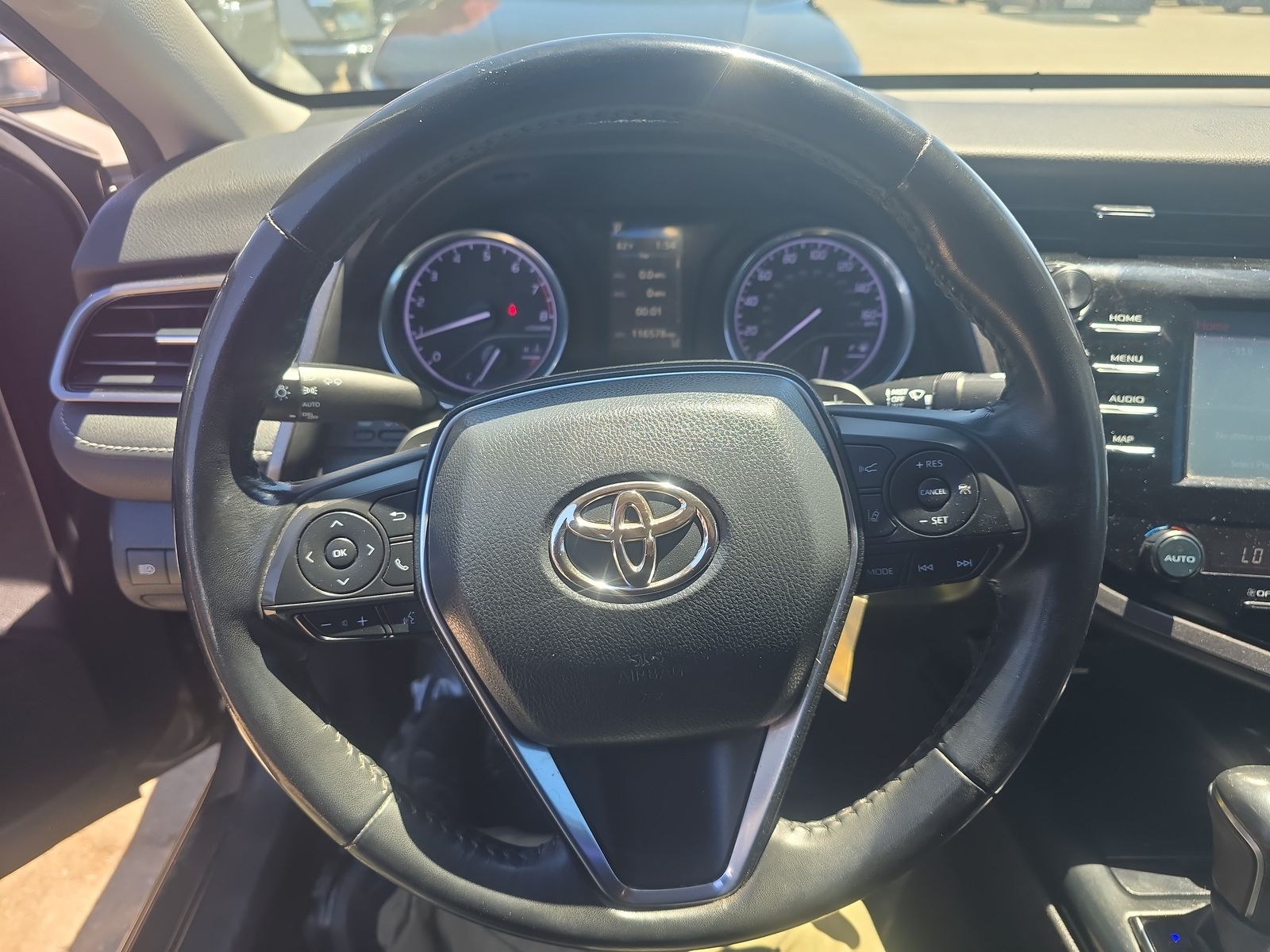 2020 Toyota Camry SE FWD