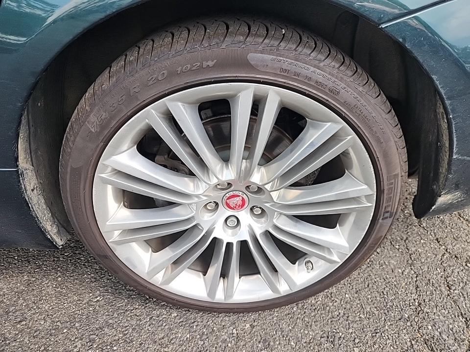 2017 Jaguar XJ R-Sport AWD