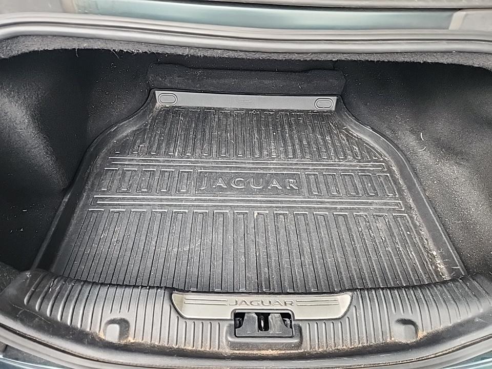 2017 Jaguar XJ R-Sport AWD