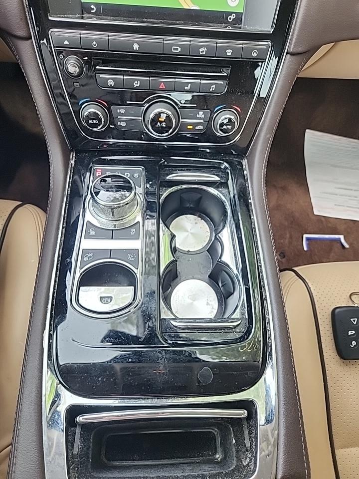 2017 Jaguar XJ R-Sport AWD