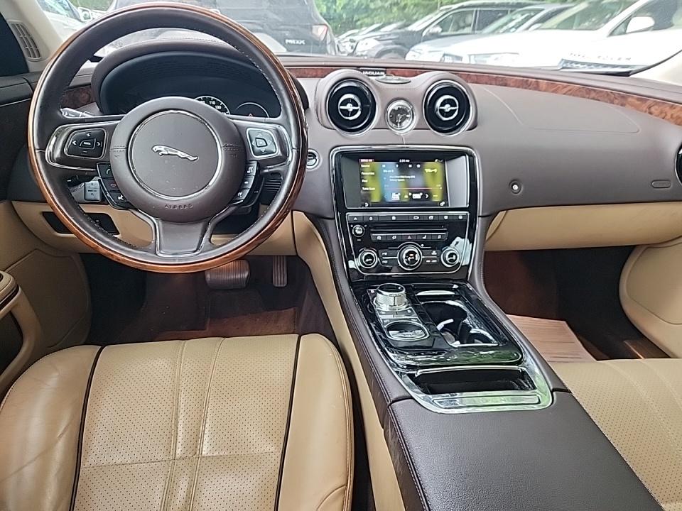 2017 Jaguar XJ R-Sport AWD