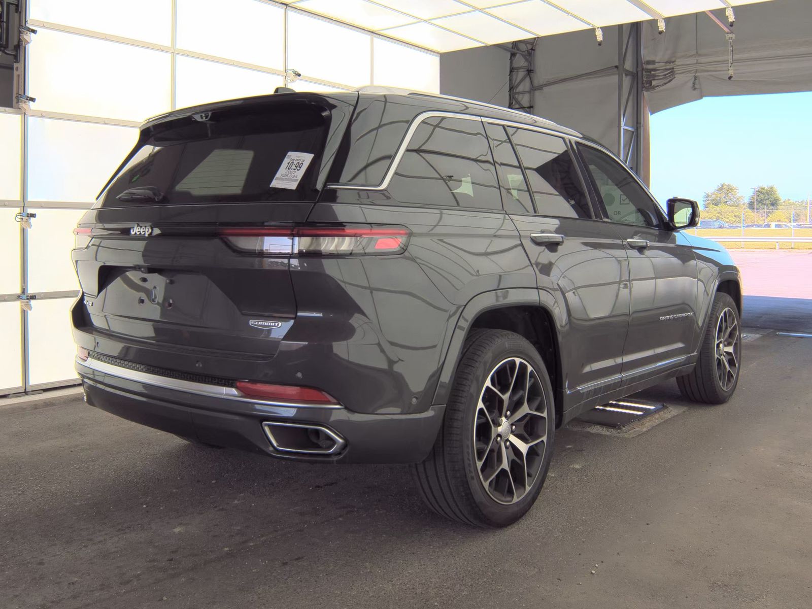 2022 Jeep Grand Cherokee Summit Reserve AWD