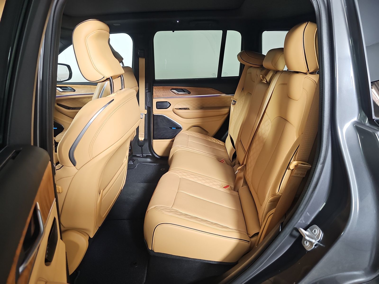 2022 Jeep Grand Cherokee Summit Reserve AWD