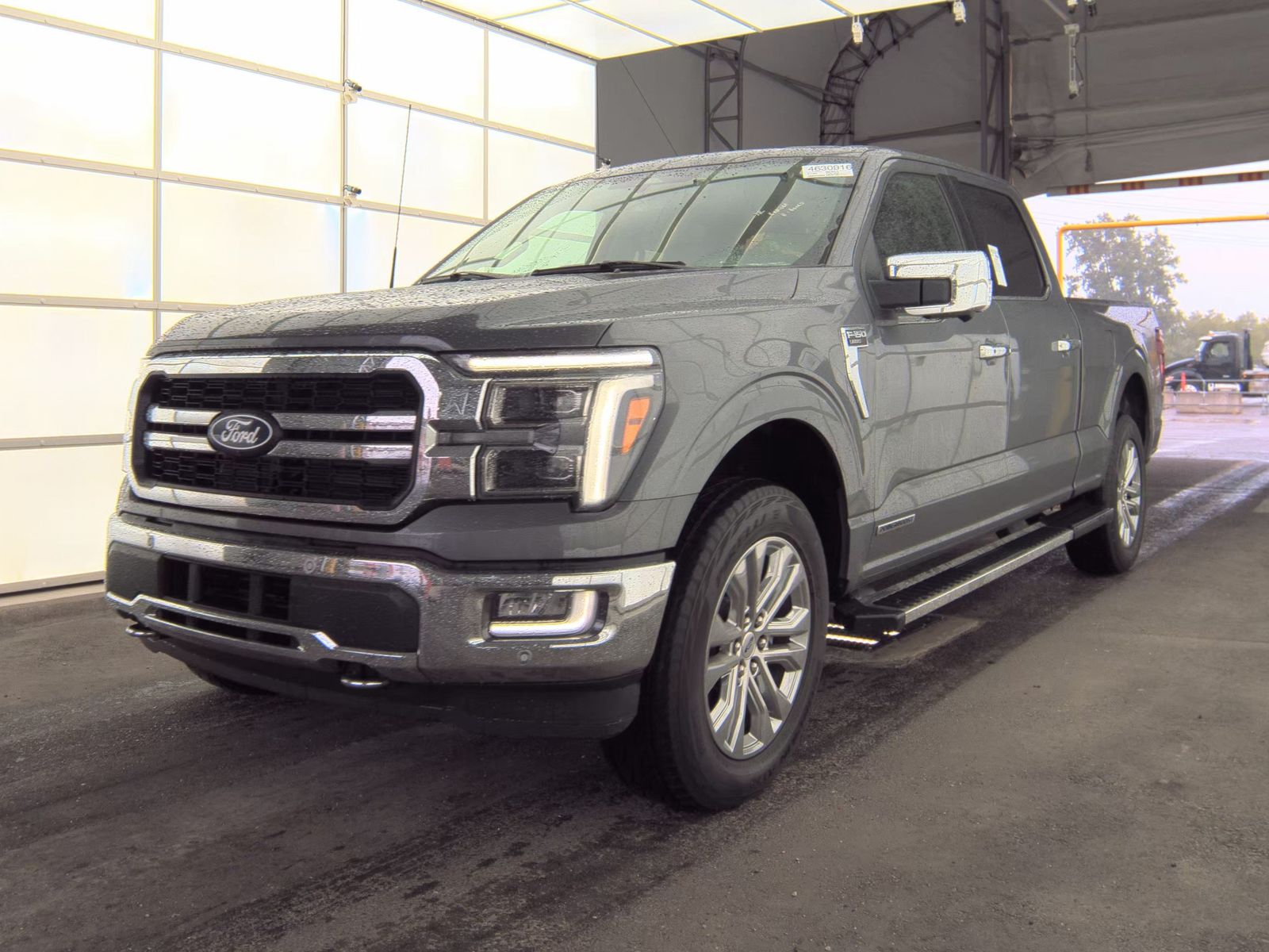 2024 Ford F-150 Hybrid Lariat AWD
