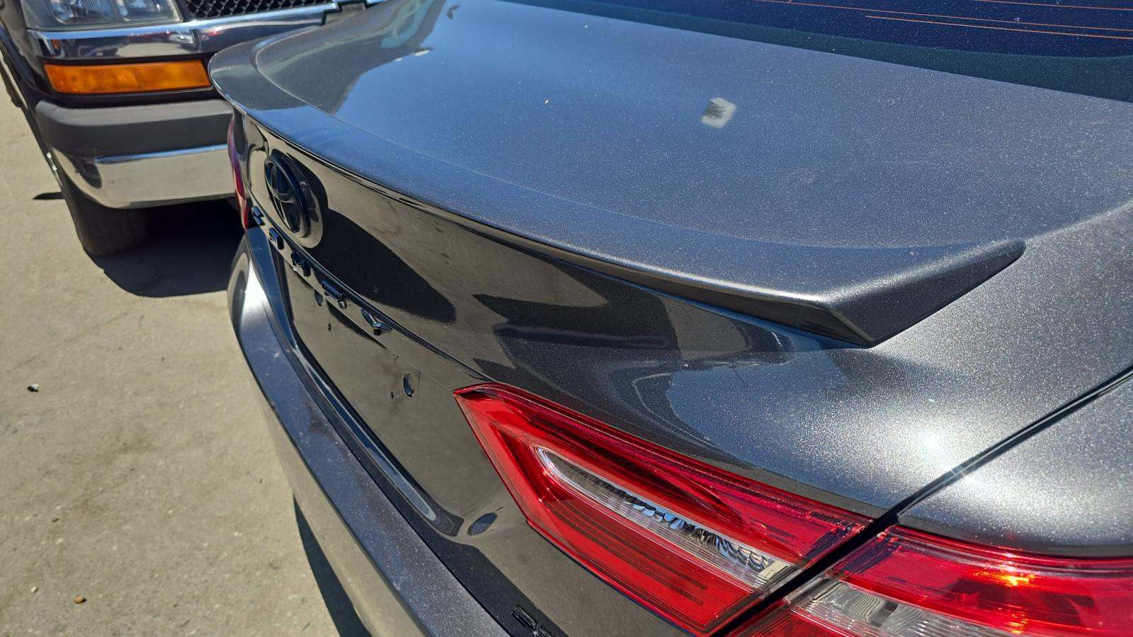 2020 Toyota Camry SE FWD