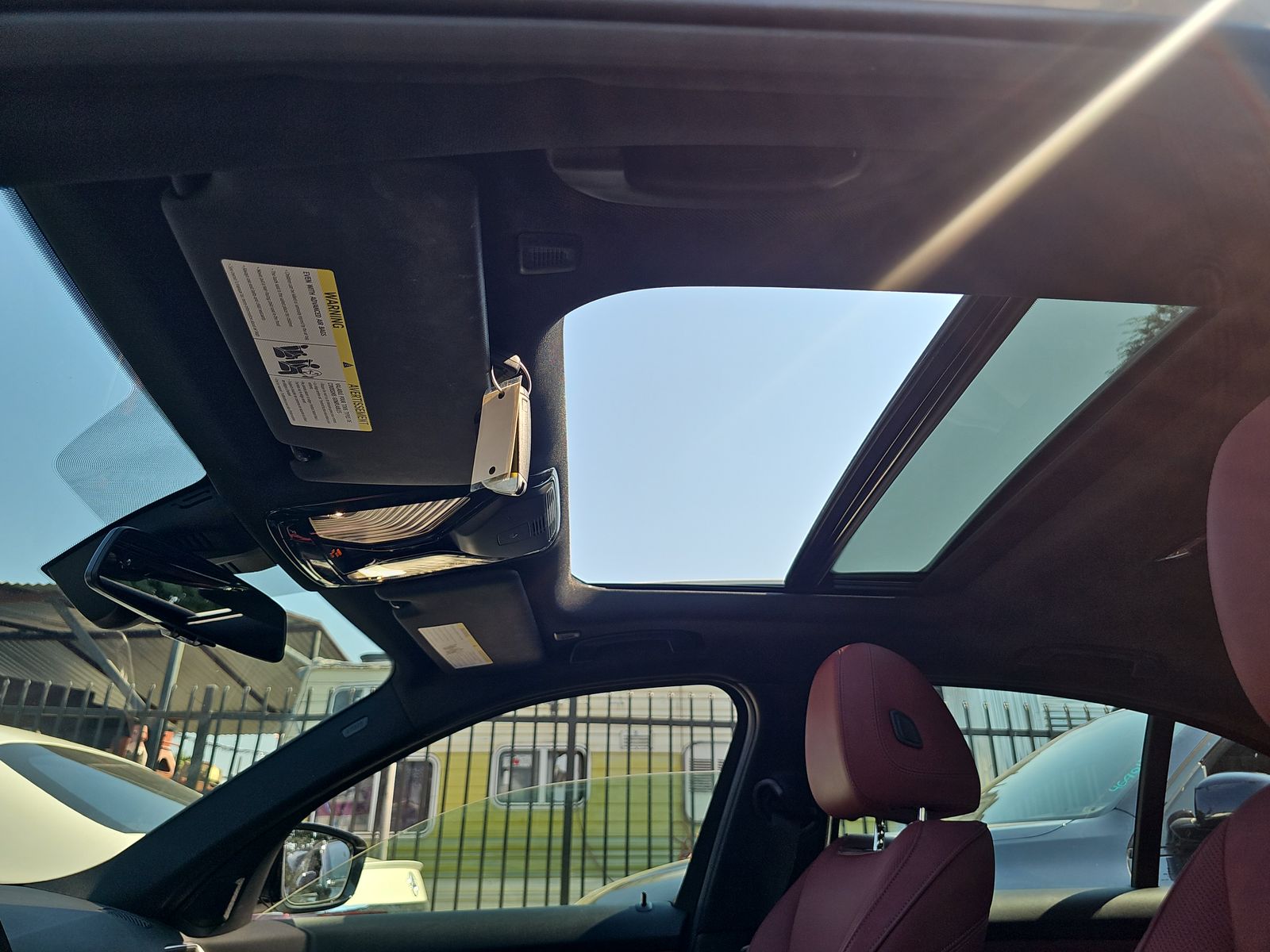 2022 BMW 3 Series 330e RWD