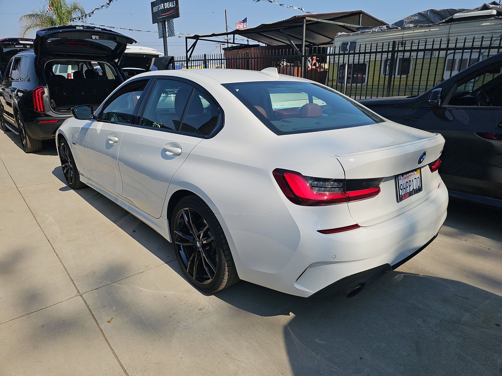 2022 BMW 3 Series 330e RWD