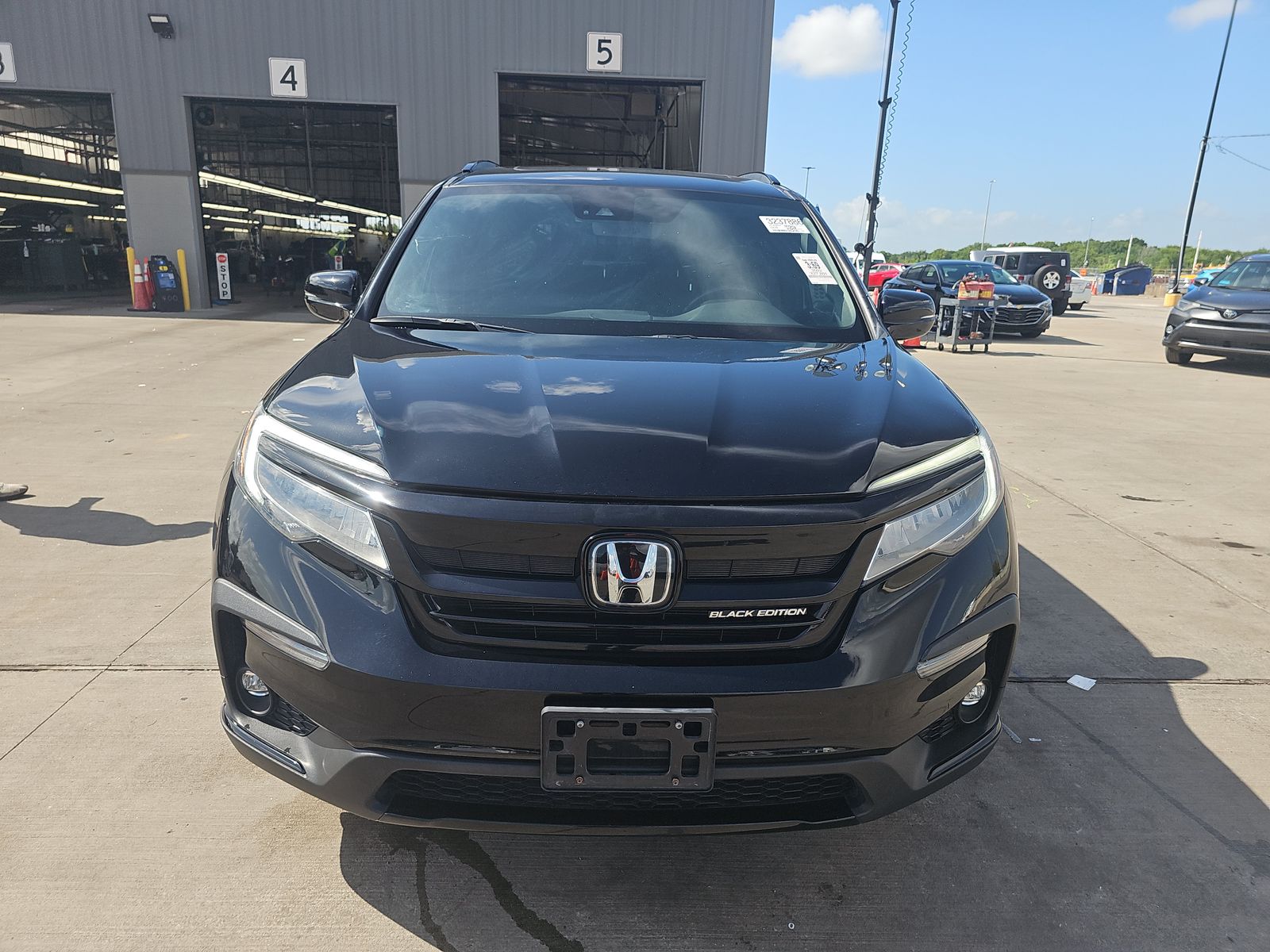 2022 Honda Pilot Black Edition AWD