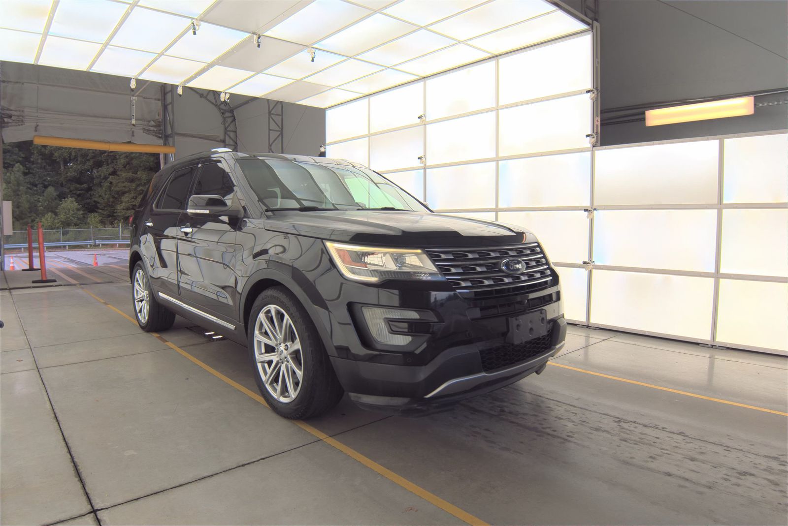 2016 Ford Explorer Limited FWD