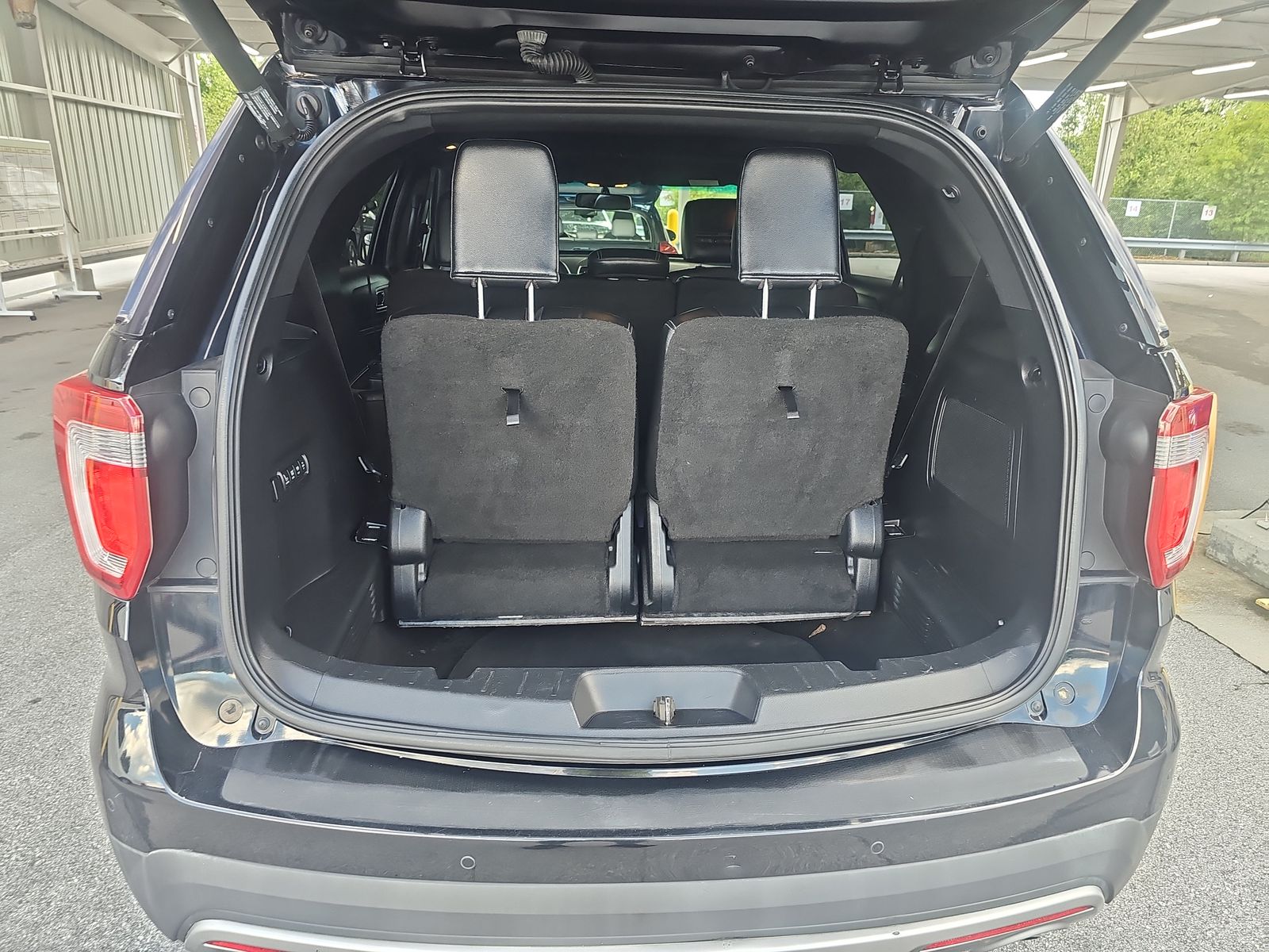 2016 Ford Explorer Limited FWD