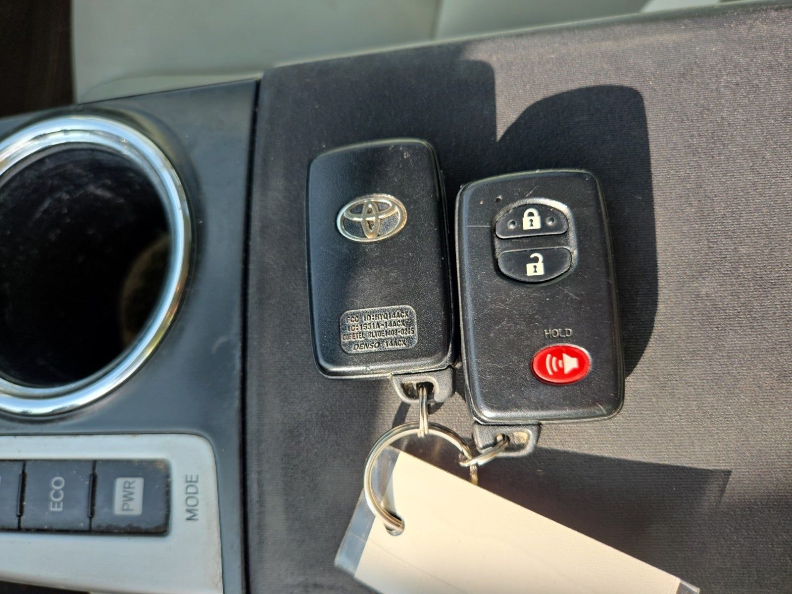 2012 Toyota Prius v Five FWD