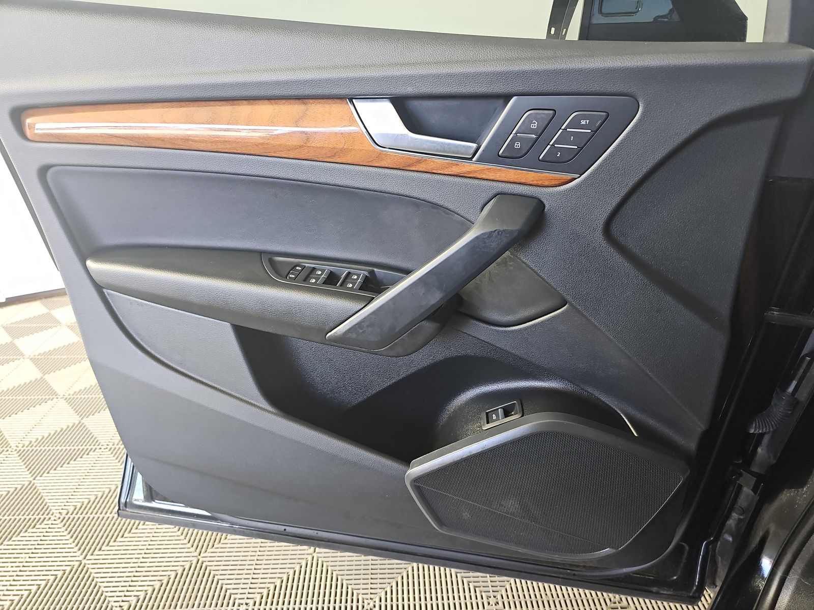 2023 Audi Q5 S line Premium AWD