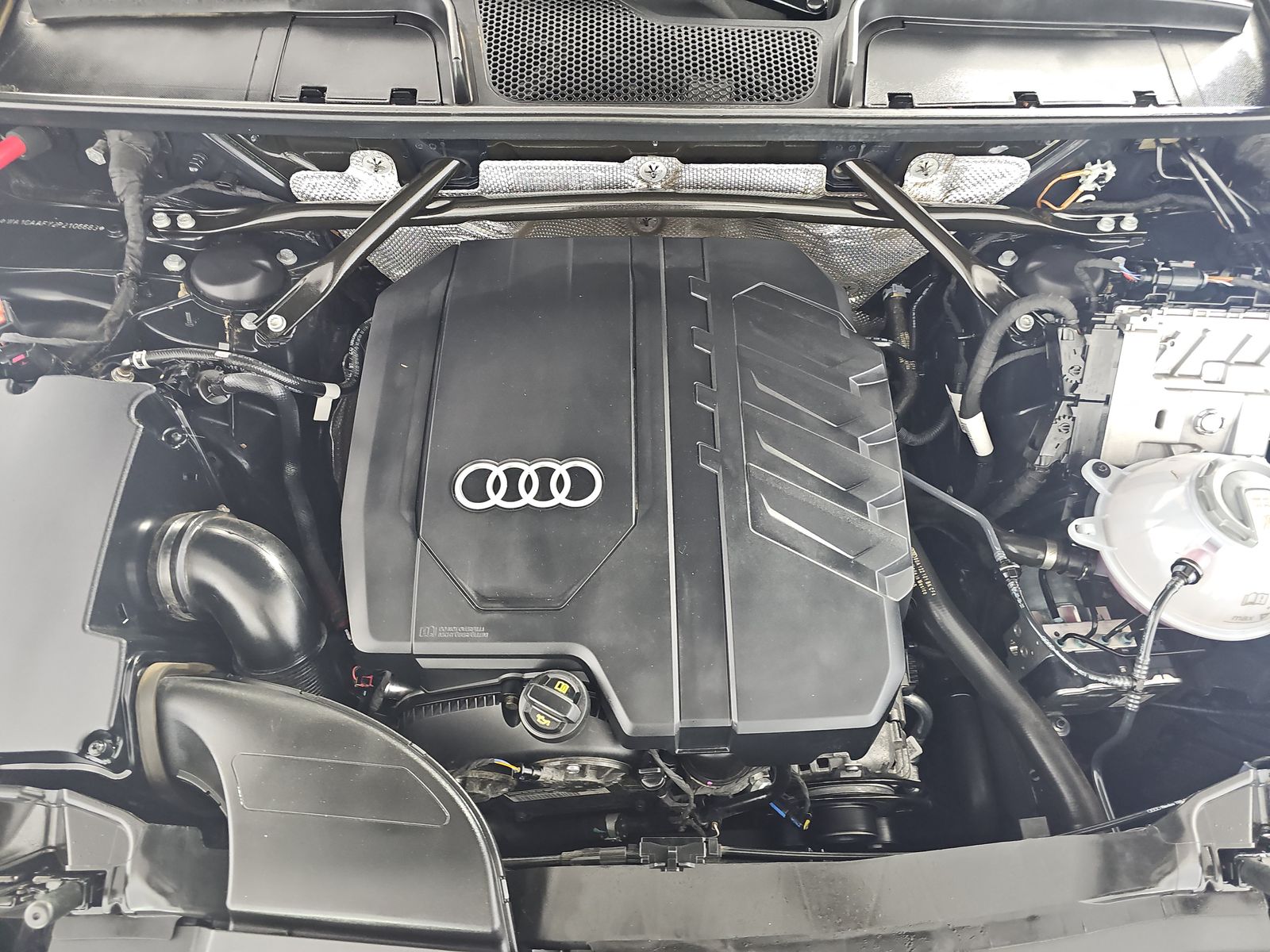 2023 Audi Q5 S line Premium AWD