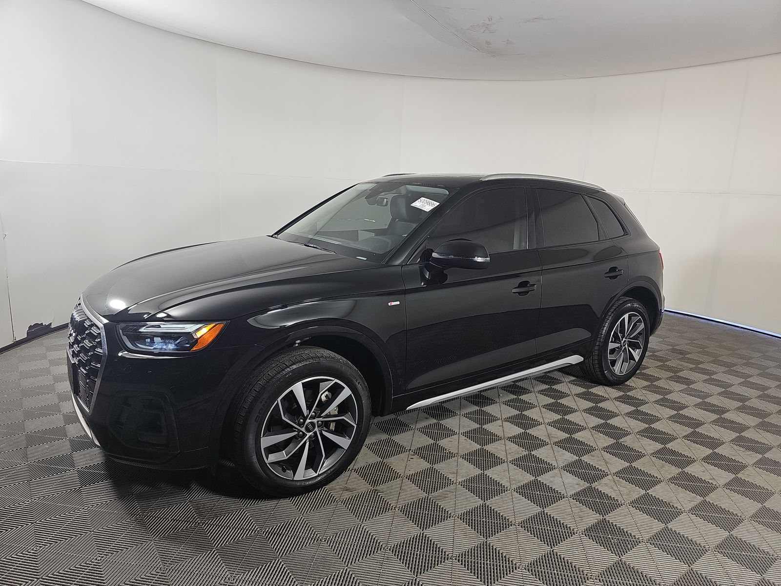2023 Audi Q5 S line Premium AWD