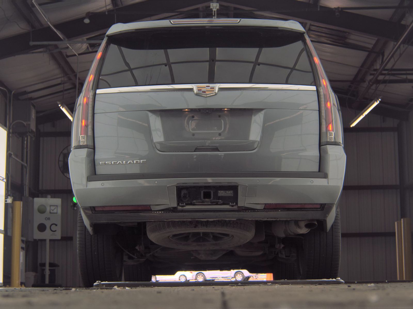 2019 Cadillac Escalade ESV Luxury RWD