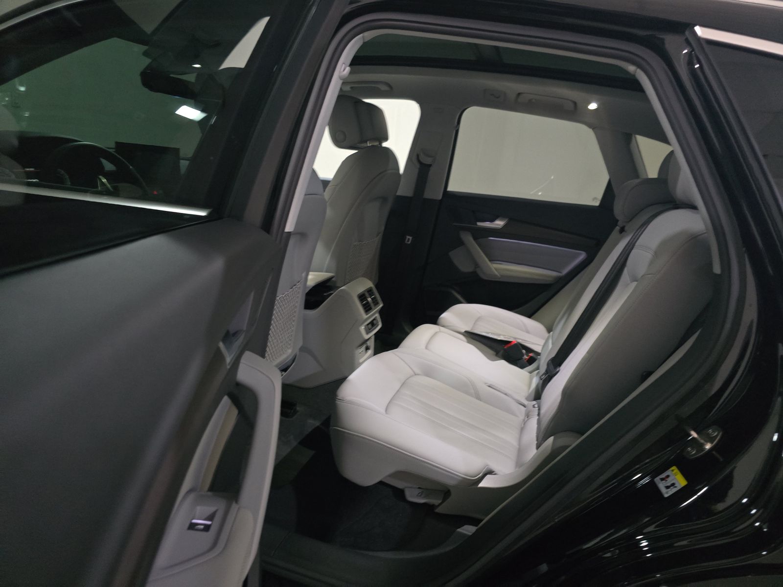 2022 Audi Q5 S line Premium Plus AWD