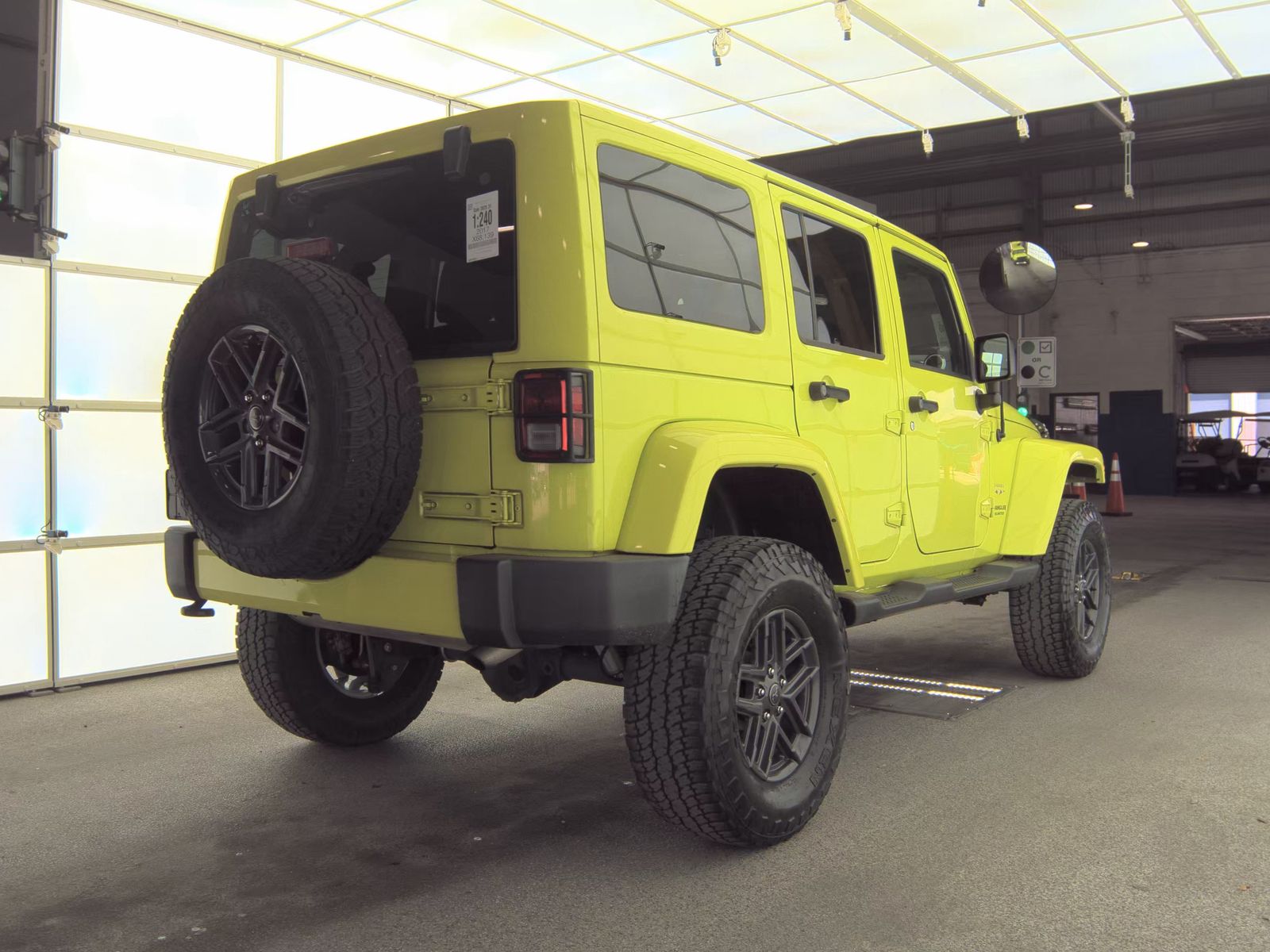 2017 Jeep Wrangler Unlimited Sahara AWD