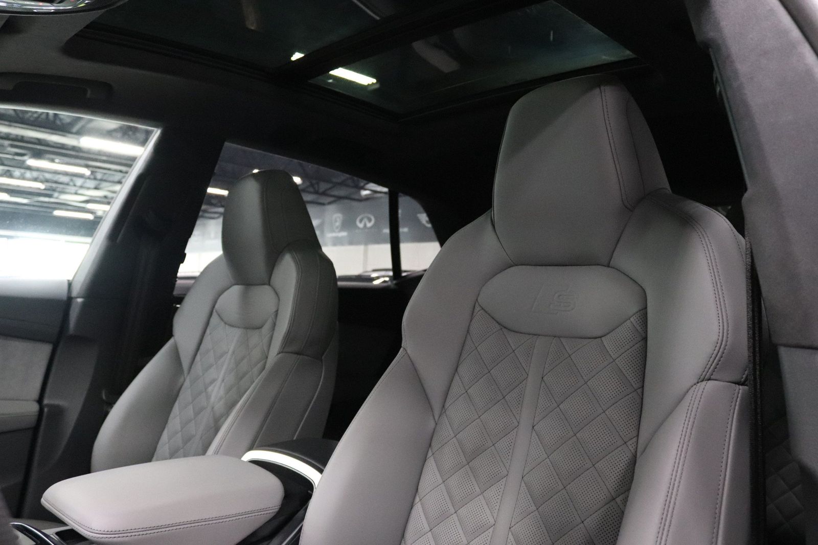 2024 Audi SQ8 Prestige AWD