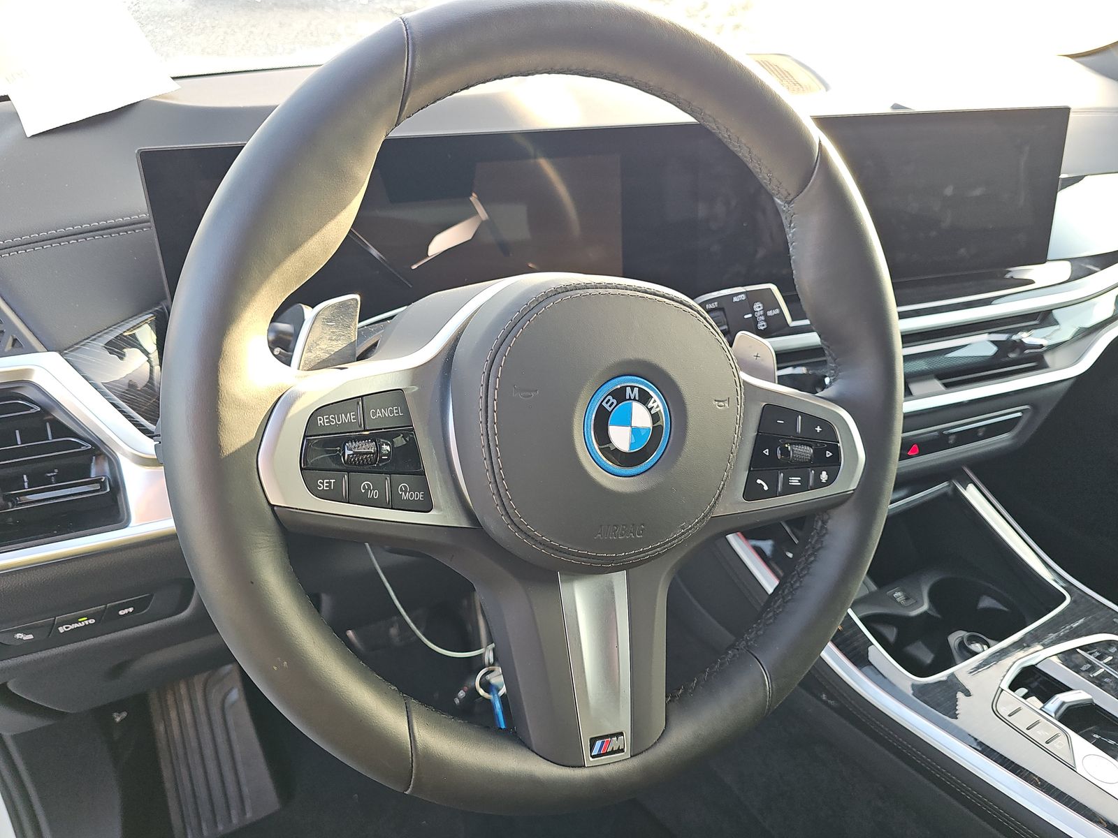 2025 BMW X5 xDrive50e AWD