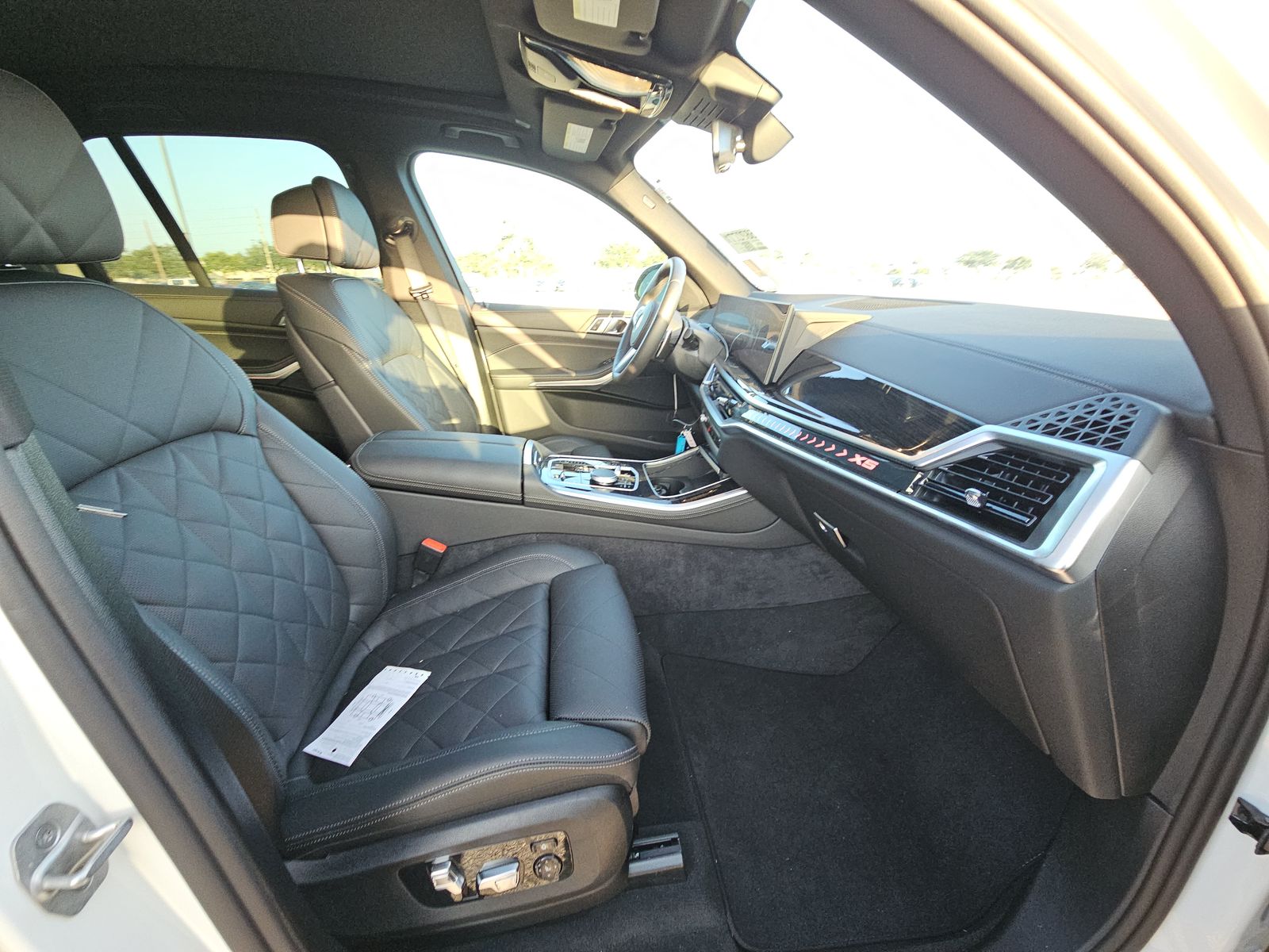 2025 BMW X5 xDrive50e AWD