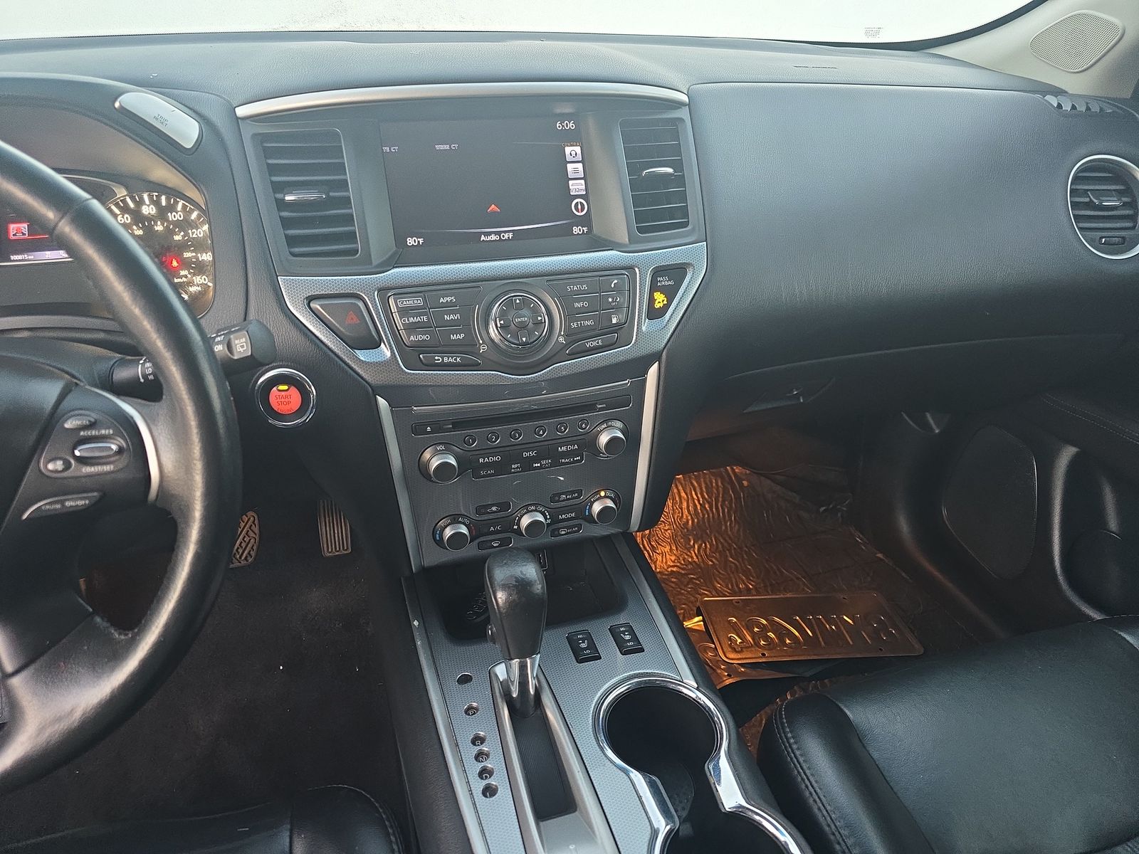 2018 Nissan Pathfinder SL FWD