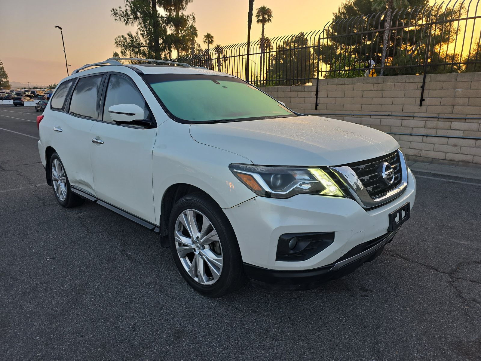 2018 Nissan Pathfinder SL FWD