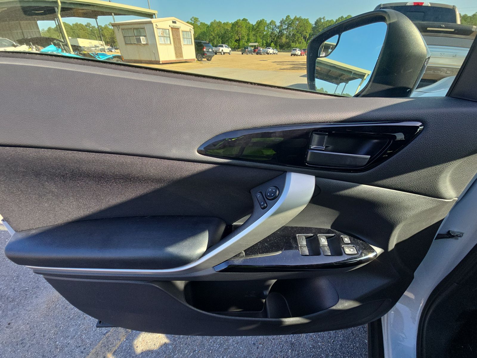 2024 Mitsubishi Eclipse Cross LE AWD