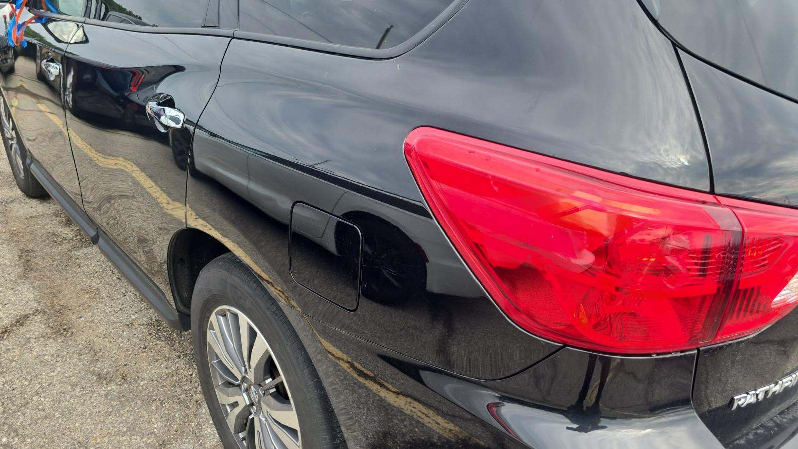 2020 Nissan Pathfinder SL AWD