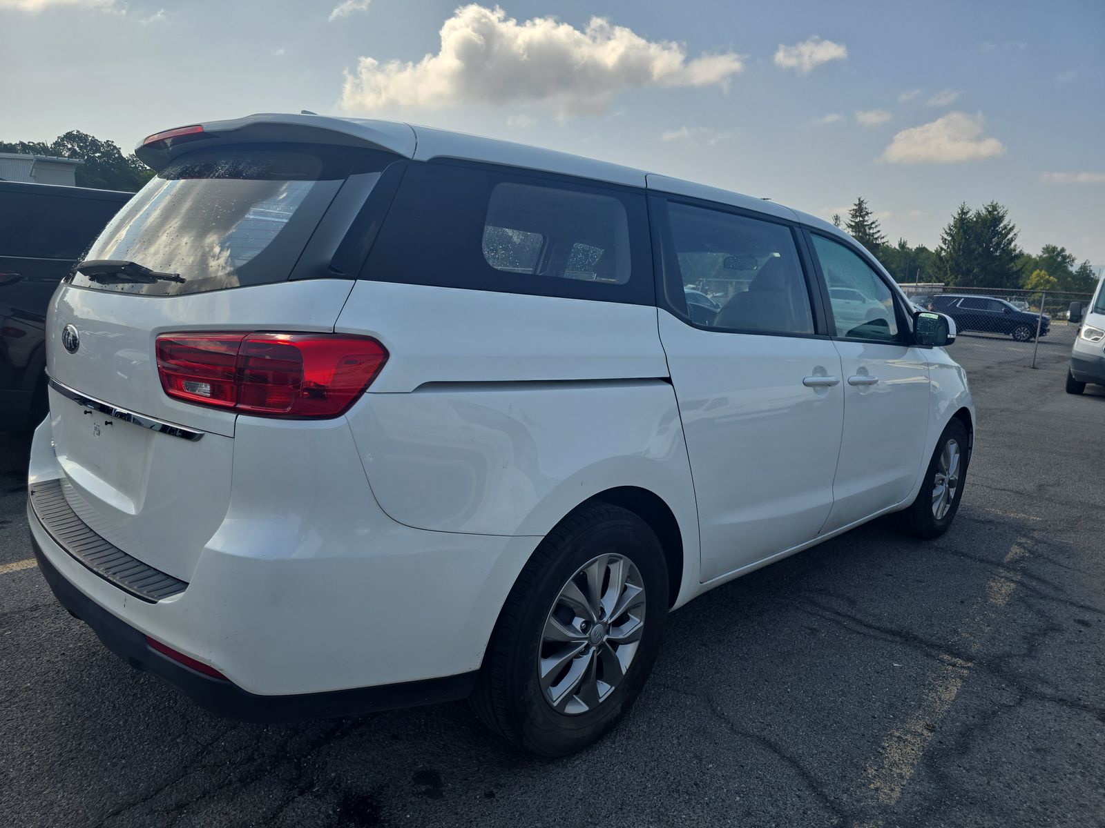 2020 Kia Sedona L FWD
