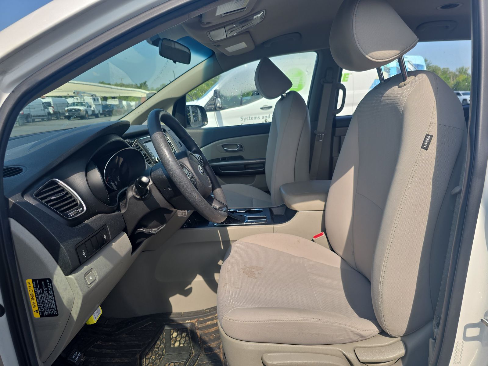 2020 Kia Sedona L FWD