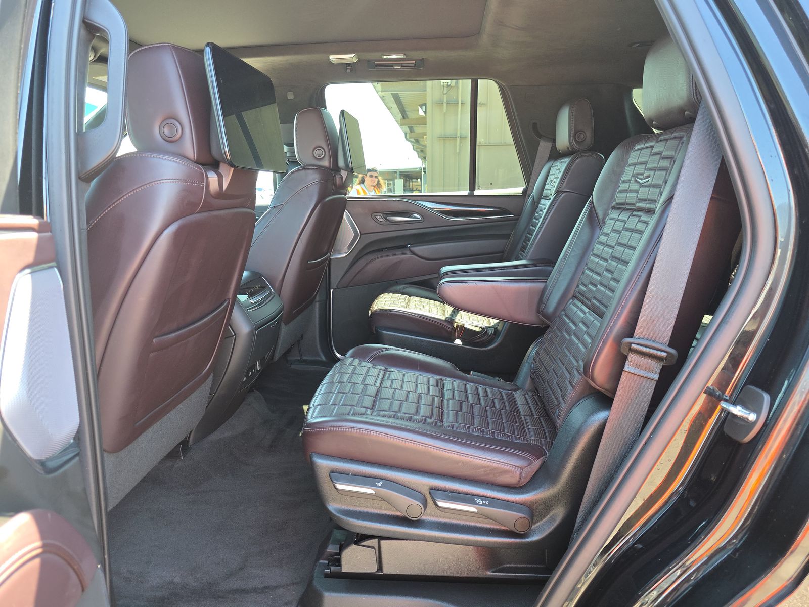 2022 Cadillac Escalade Sport Platinum RWD