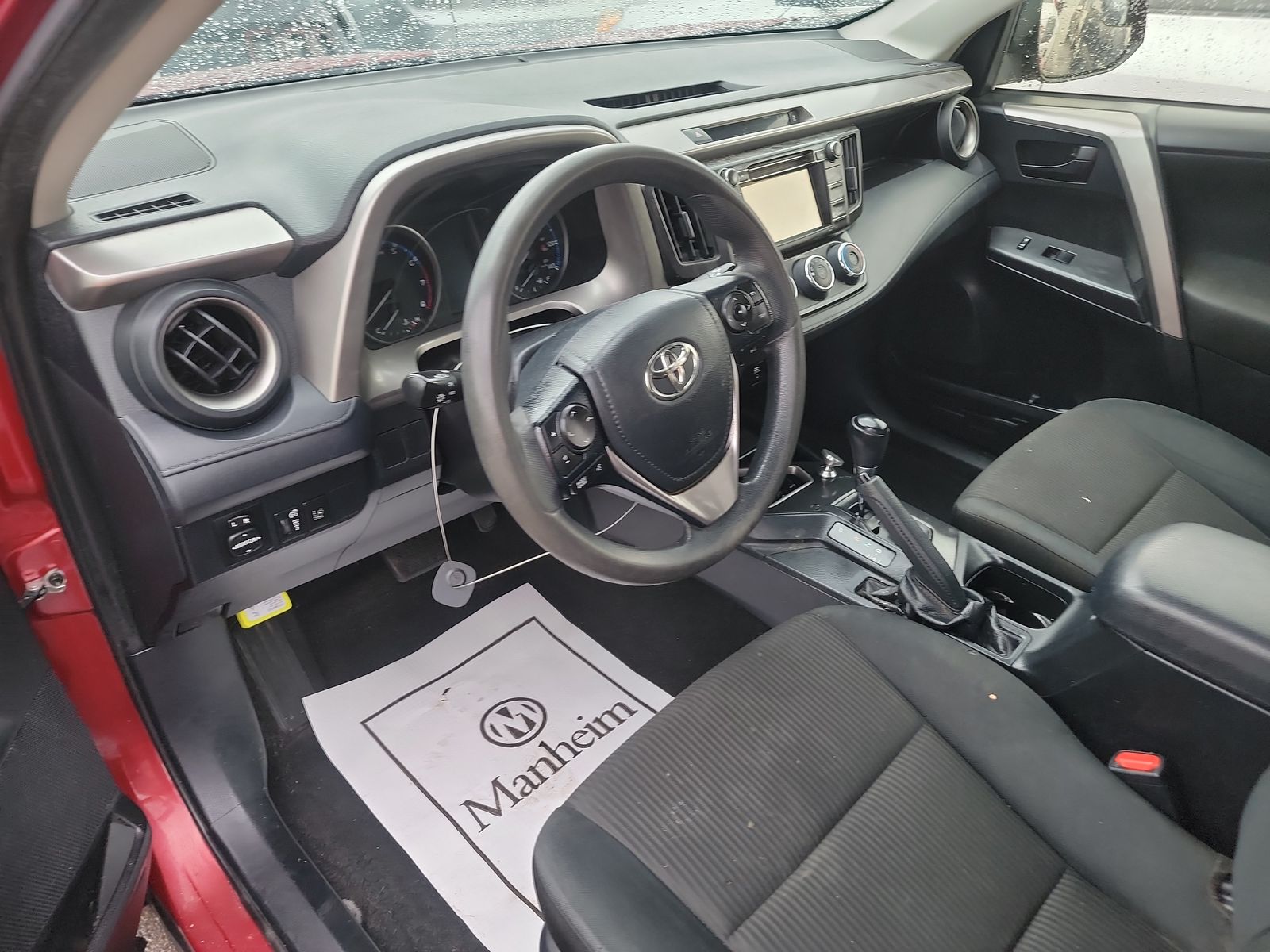 2018 Toyota RAV4 LE FWD