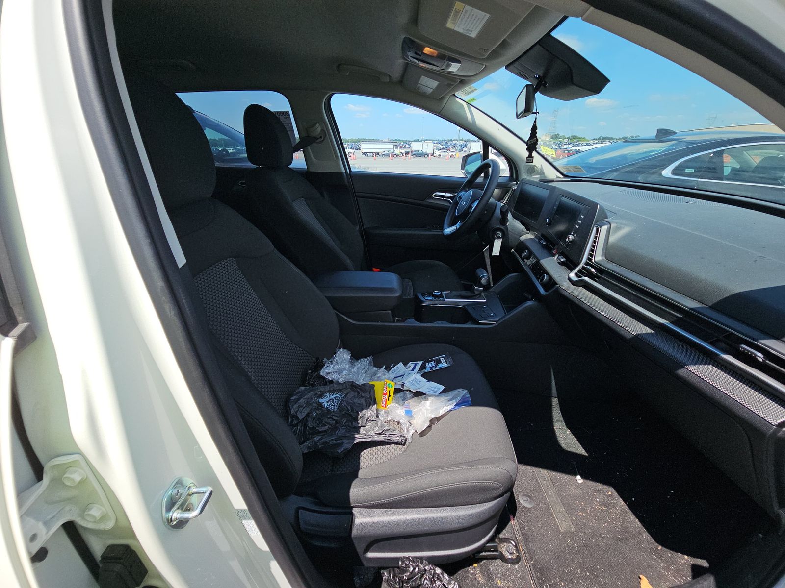 2025 Kia Sportage LX AWD