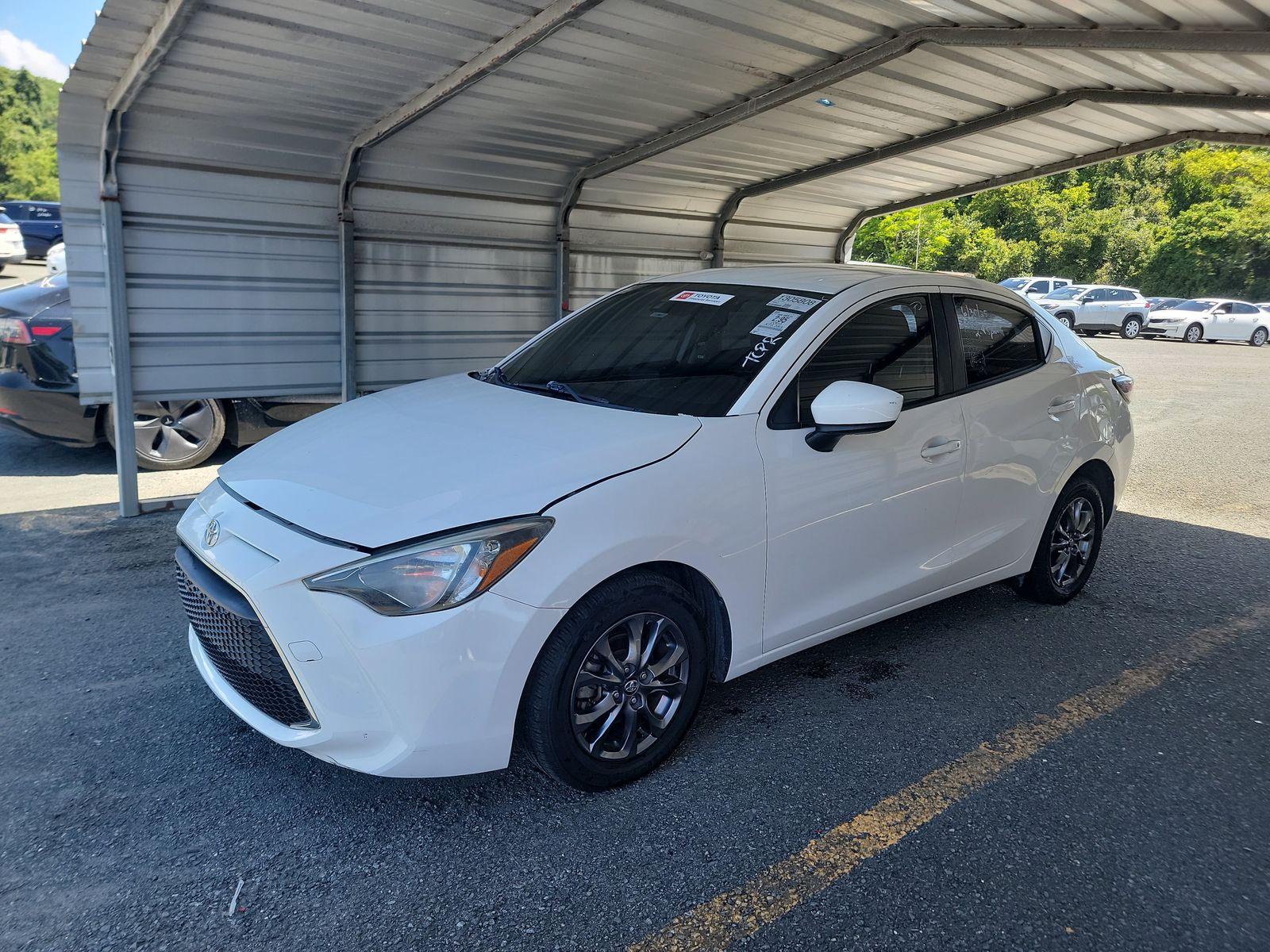 2020 Toyota Yaris LE FWD