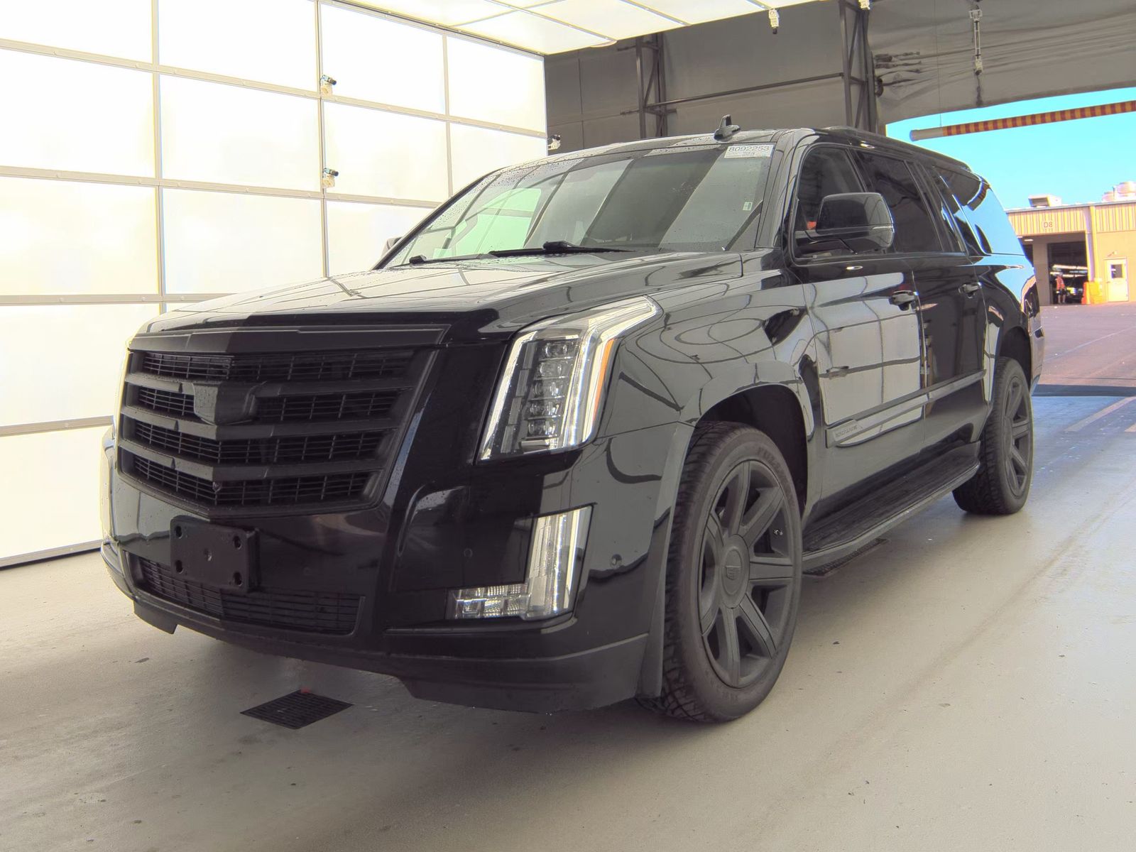 2018 Cadillac Escalade ESV Luxury AWD