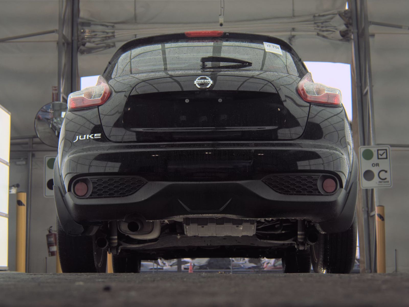 2017 Nissan JUKE S FWD