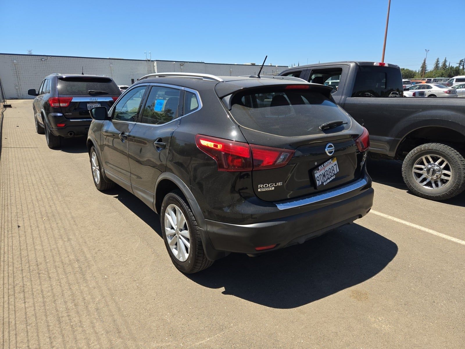 2018 Nissan Rogue Sport SV FWD