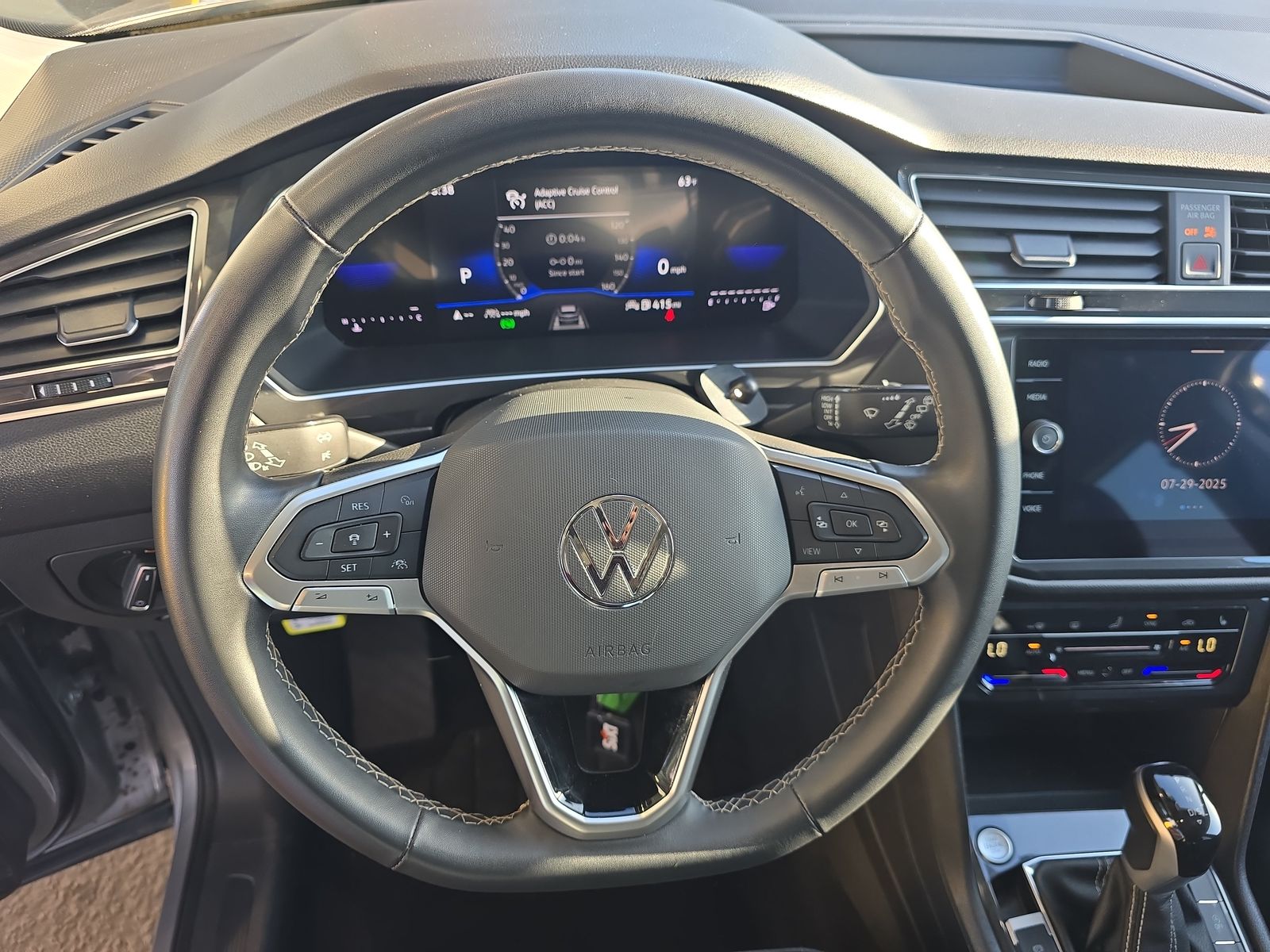 2024 Volkswagen Tiguan 2.0T SE FWD