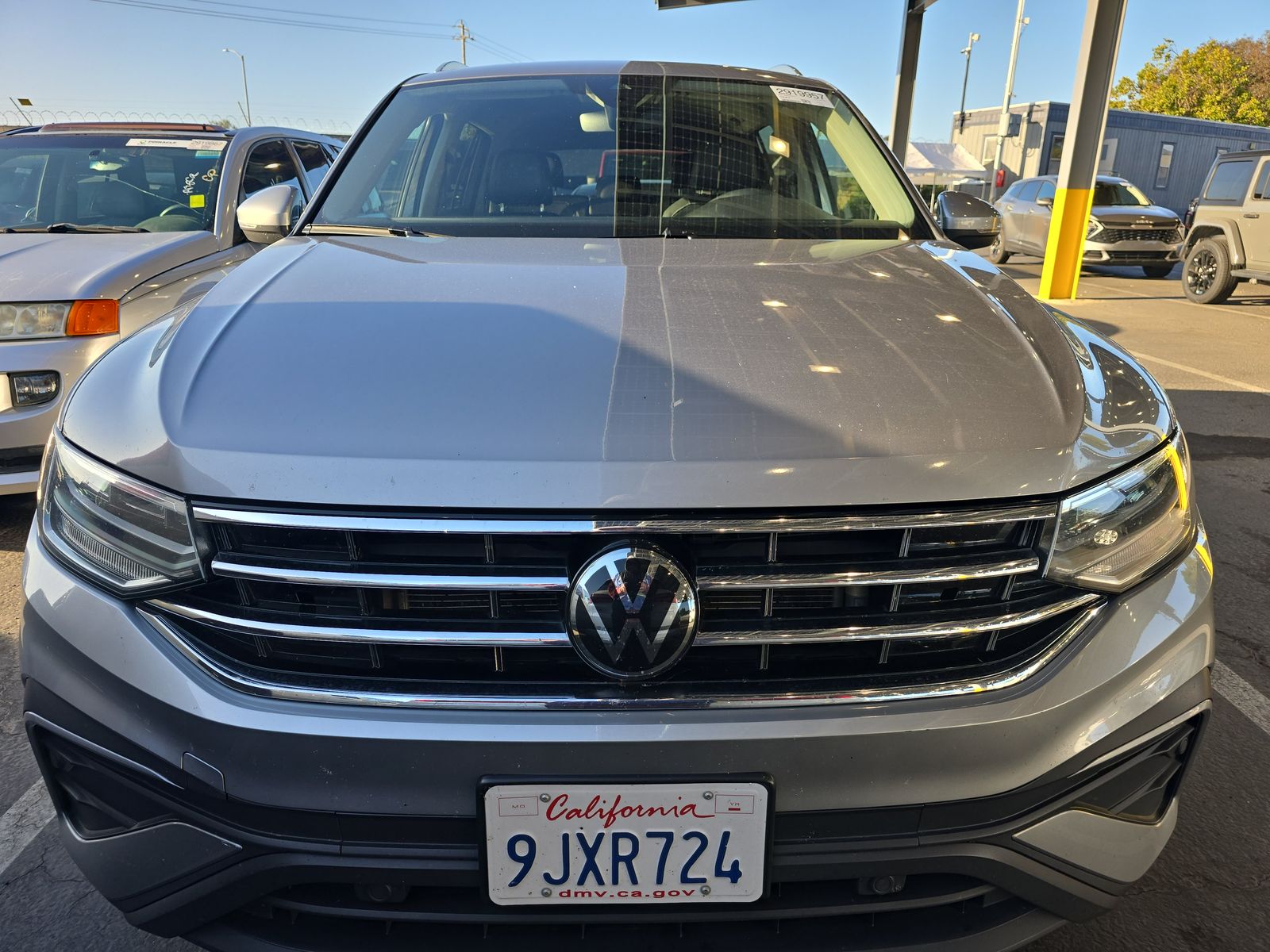 2024 Volkswagen Tiguan 2.0T SE FWD